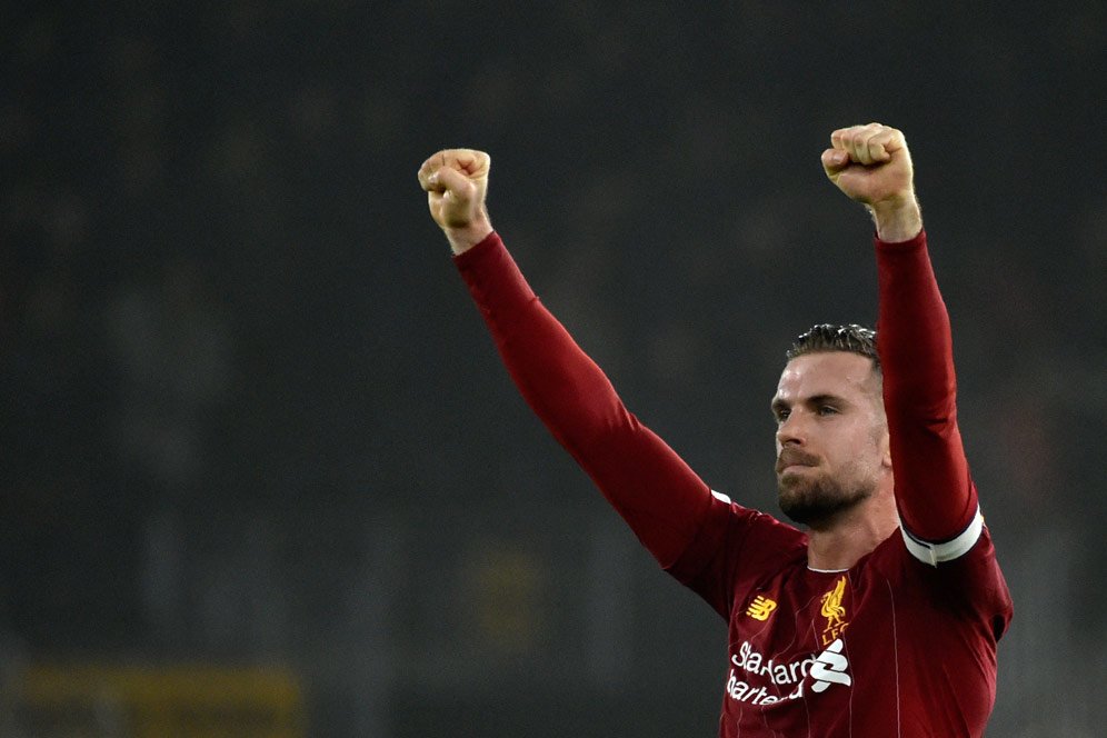 Henderson vs Van Dijk, Bersaing Sehat untuk Ban Kapten Liverpool Henderson vs Van Dijk, Bersaing Sehat untuk Ban Kapten Liverpool