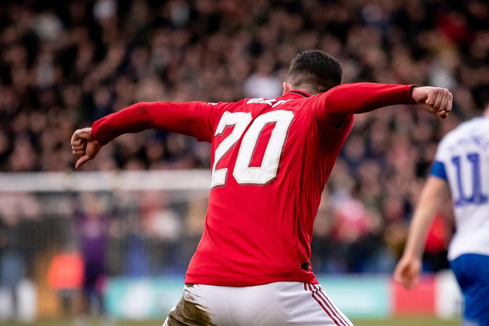 Digoda Mourinho, Diogo Dalot Pilih Bertahan di Manchester United Digoda Mourinho, Diogo Dalot Pilih Bertahan di Manchester United