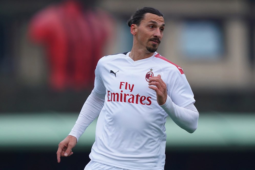 Debut Kedua di AC Milan, Zlatan Ibrahimovic Langsung Cetak Gol Debut Kedua di AC Milan, Zlatan Ibrahimovic Langsung Cetak Gol