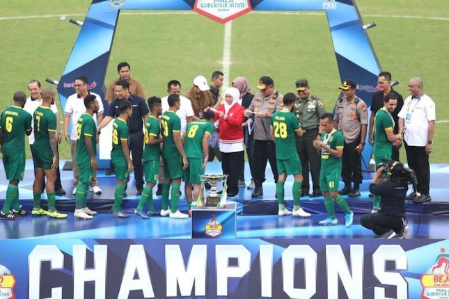 Sama-sama Sarat Prestasi Sama-sama Sarat Prestasi