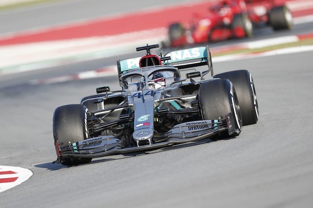 Reaksi yang Diterima Lewis Hamilton Reaksi yang Diterima Lewis Hamilton