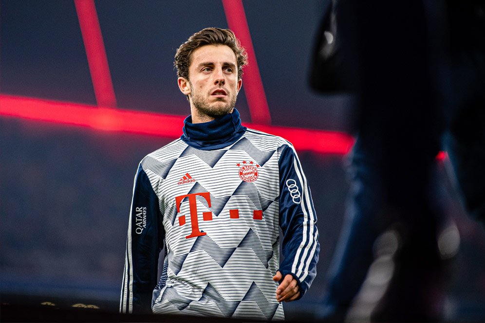 Baru Dipinjam dari Real Madrid, Alvaro Odriozola Langsung Bikin Ivan Perisic Patah Kaki Baru Dipinjam dari Real Madrid, Alvaro Odriozola Langsung Bikin Ivan Perisic Patah Kaki
