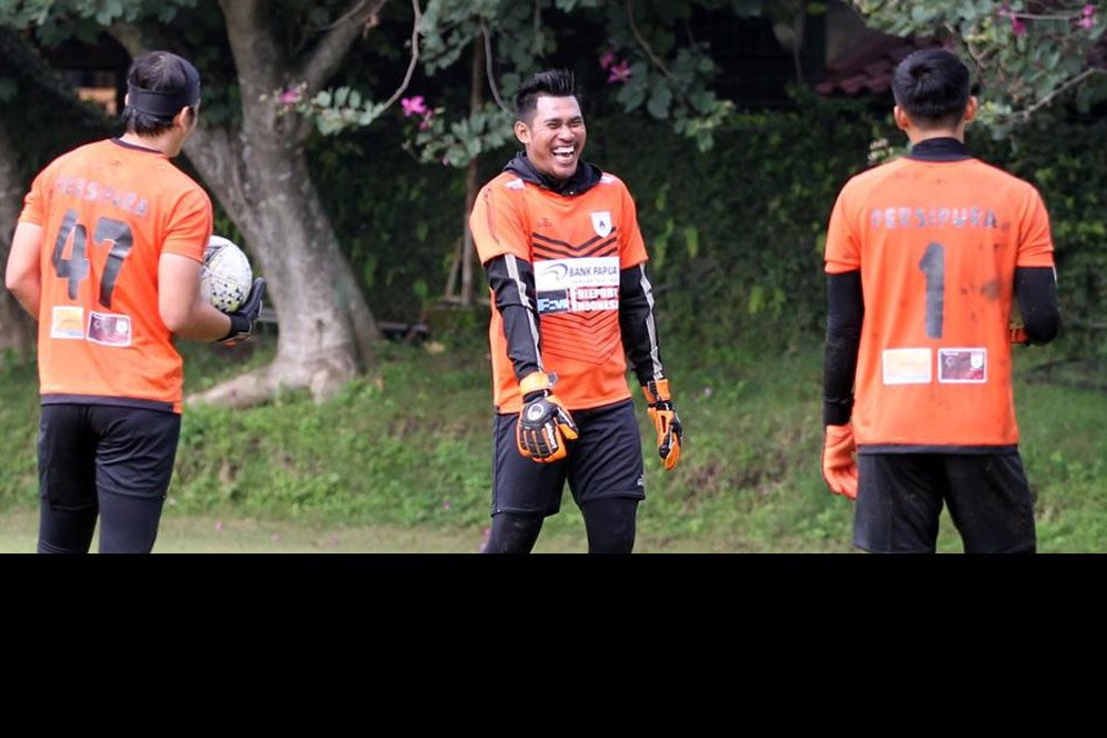 Pelatih Kiper Persipura Memiliki Harapan Tinggi Anak Asuhnya Bakal Cemerlang Pelatih Kiper Persipura Memiliki Harapan Tinggi Anak Asuhnya Bakal Cemerlang