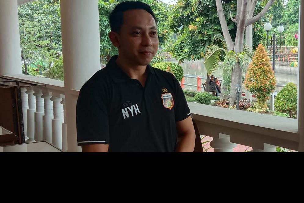 Nyoman Yogi, Tumbuh Sebagai Bonek, Kini Jadi Manajer Bhayangkara FC Nyoman Yogi, Tumbuh Sebagai Bonek, Kini Jadi Manajer Bhayangkara FC