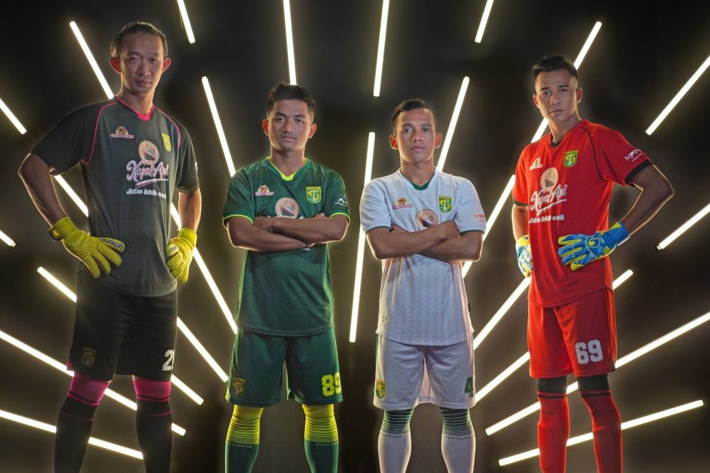 Pandemi Corona Berdampak pada Penjualan Merchandise Persebaya Pandemi Corona Berdampak pada Penjualan Merchandise Persebaya