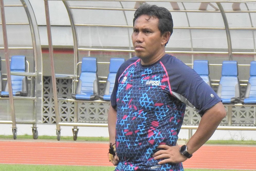 Comeback Lawan Vietnam! Bima Sakti Ungkap Percakapan di Ruang Ganti Timnas Indonesia U-16 Comeback Lawan Vietnam! Bima Sakti Ungkap Percakapan di Ruang Ganti Timnas Indonesia U-16