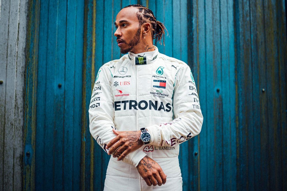 Termasuk Hamilton, Ini 10 Pembalap F1 yang Juga Pencinta Sepak Bola Termasuk Hamilton, Ini 10 Pembalap F1 yang Juga Pencinta Sepak Bola