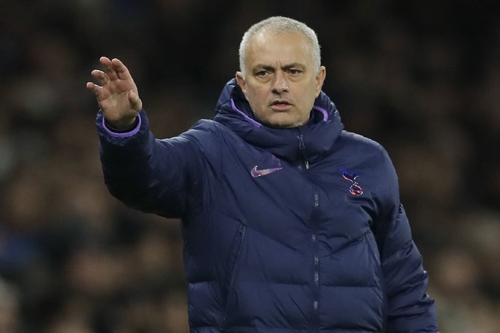 Mourinho Bawa Tottenham Juara EPL, Fans MU, Arsenal, dan Chelsea Bakal Kebakaran Jenggot Mourinho Bawa Tottenham Juara EPL, Fans MU, Arsenal, dan Chelsea Bakal Kebakaran Jenggot