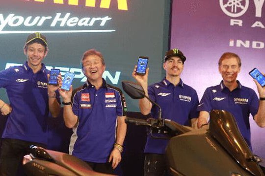 Duo Rider MotoGP Jadi Saksi Kemunculan Teknologi Y-Connect dari Yamaha Duo Rider MotoGP Jadi Saksi Kemunculan Teknologi Y-Connect dari Yamaha