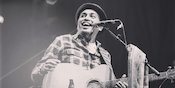 Lirik Lagu Kisah Romantis - Glenn Fredly Lirik Lagu Kisah Romantis - Glenn Fredly