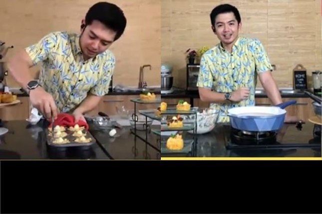 Sebelumnya Nicky Tirta memasak Bakwan UFO Sebelumnya Nicky Tirta memasak Bakwan UFO