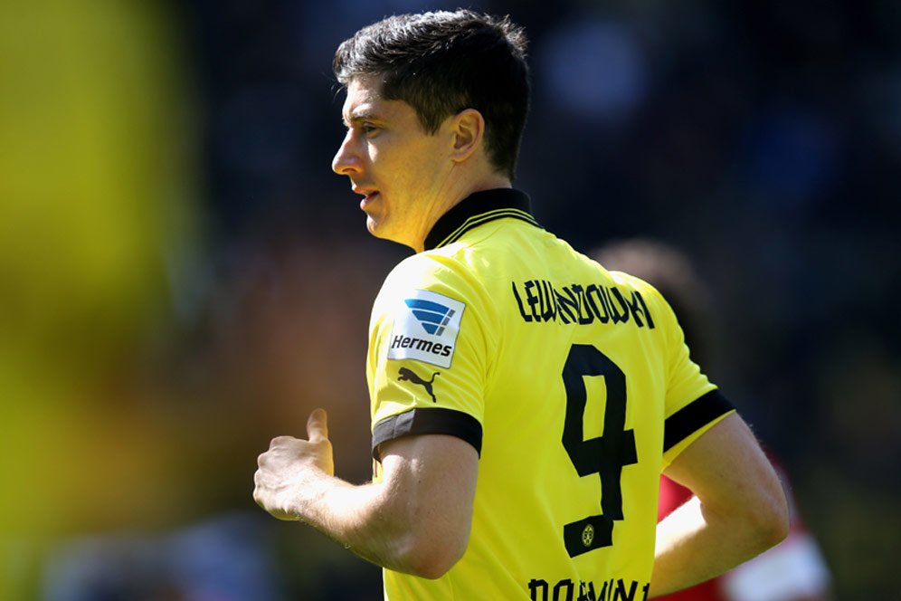 Memori Dortmund Hajar Real Madrid di UCL: Lewandowski Empat Kali, Ronaldo Balas Sekali Memori Dortmund Hajar Real Madrid di UCL: Lewandowski Empat Kali, Ronaldo Balas Sekali