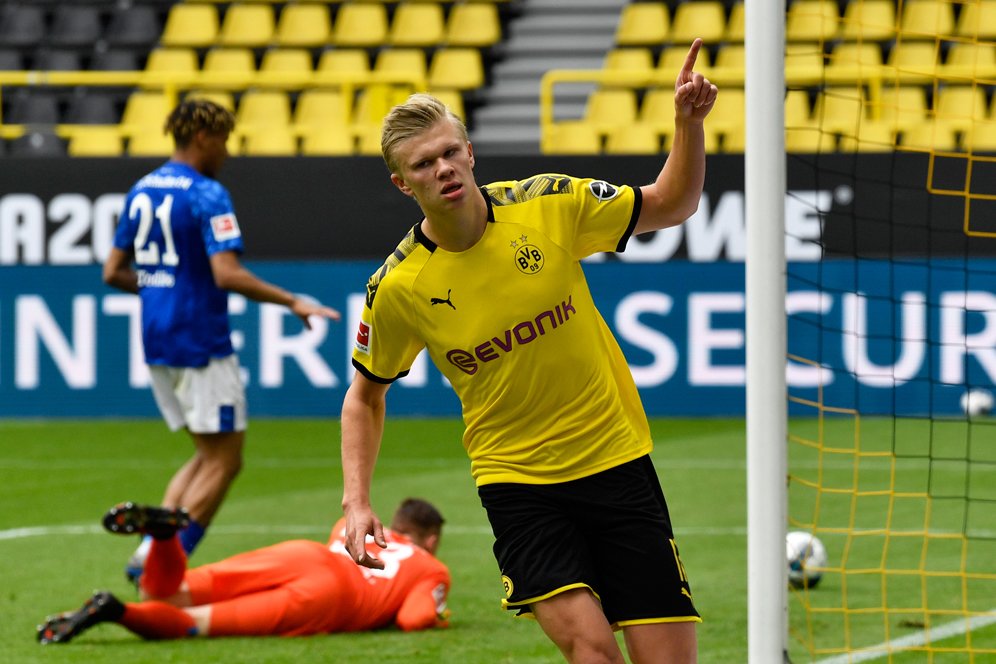 Hasil Pertandingan Borussia Dortmund vs Schalke 04: Skor 4-0 Hasil Pertandingan Borussia Dortmund vs Schalke 04: Skor 4-0