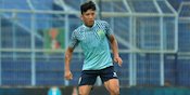 Sisi Gelap Kehidupan Pesepak Bola Indonesia Terekspos, Ini Pesan Legenda Arema FC Sisi Gelap Kehidupan Pesepak Bola Indonesia Terekspos, Ini Pesan Legenda Arema FC
