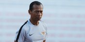 Hendro Kartiko Kembali Ditunjuk Sebagai Pelatih Kiper Madura United Hendro Kartiko Kembali Ditunjuk Sebagai Pelatih Kiper Madura United