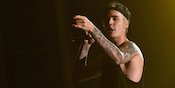 Lirik Lagu 10,000 Hours - Dan + Shay, Justin Bieber