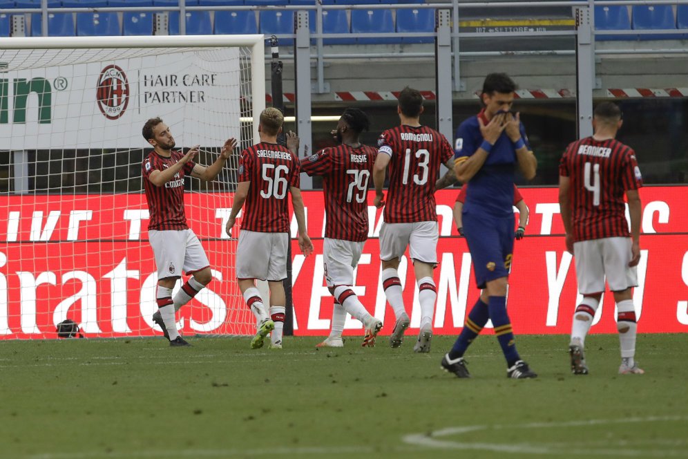 Link Live Streaming AC Milan vs Parma di Vidio.com