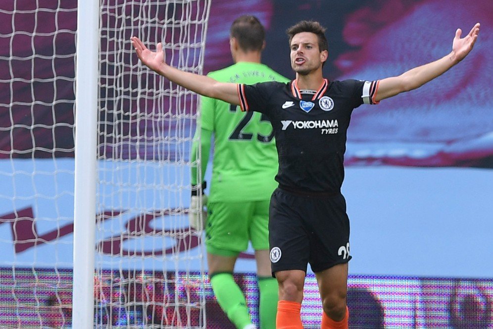 Pujian Setinggi Langit Frank Lampard untuk Cesar Azpilicueta Pujian Setinggi Langit Frank Lampard untuk Cesar Azpilicueta