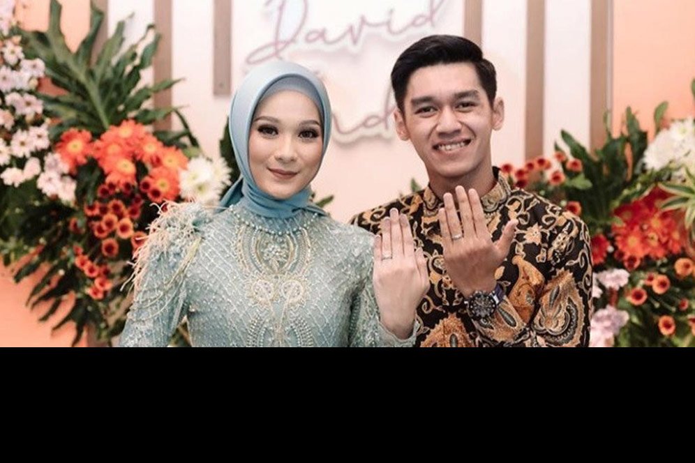 Cerita dari Pertunangan Septian David Maulana dan Indri Diah Kusuma Cerita dari Pertunangan Septian David Maulana dan Indri Diah Kusuma