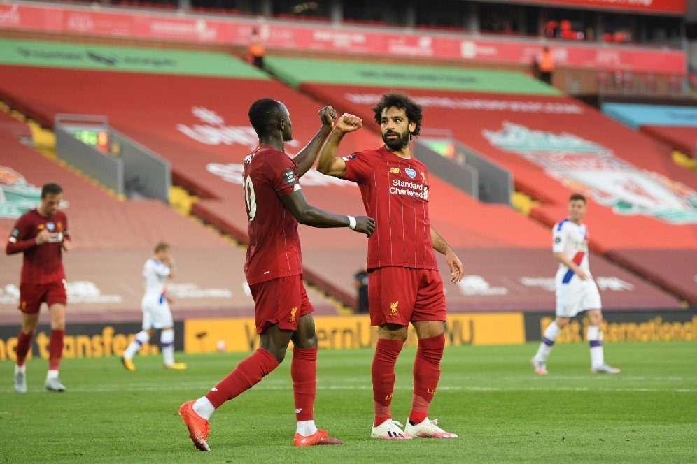 Salah dan Mane Absen, Liverpool Sebaiknya Beli Penyerang Baru deh Salah dan Mane Absen, Liverpool Sebaiknya Beli Penyerang Baru deh