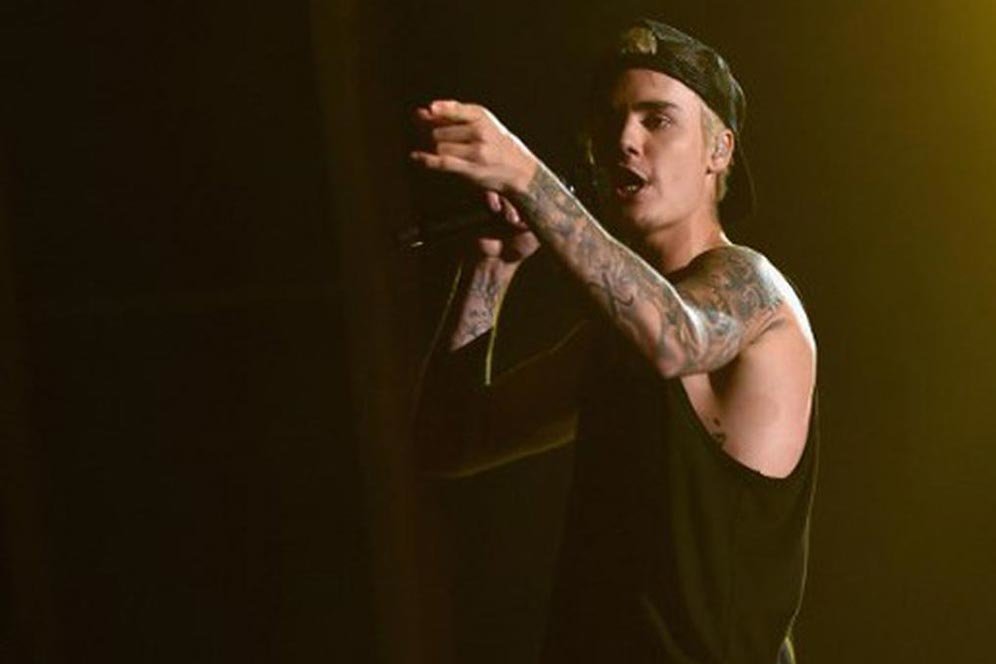 Lirik Lagu I Don't Care - Justin Bieber dan Ed Sheeran