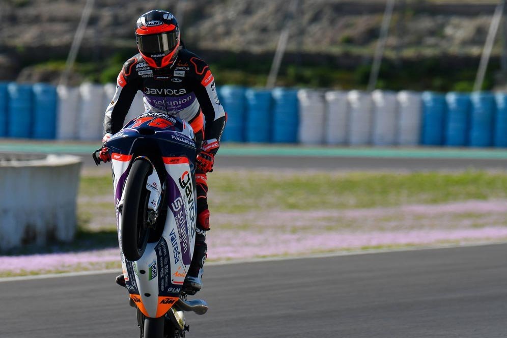 Hasil Balap Moto3 Austria: Albert Arenas Raih Kemenangan Ketiga Hasil Balap Moto3 Austria: Albert Arenas Raih Kemenangan Ketiga