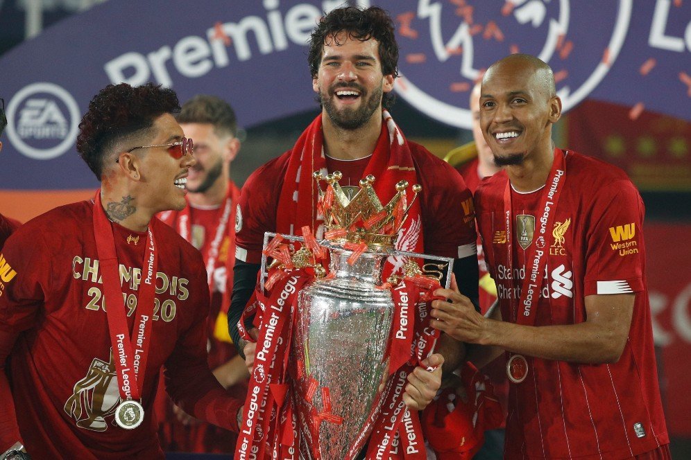 Jordan Henderson Puji Peran Duo Brasil di Tim Liverpool Jordan Henderson Puji Peran Duo Brasil di Tim Liverpool