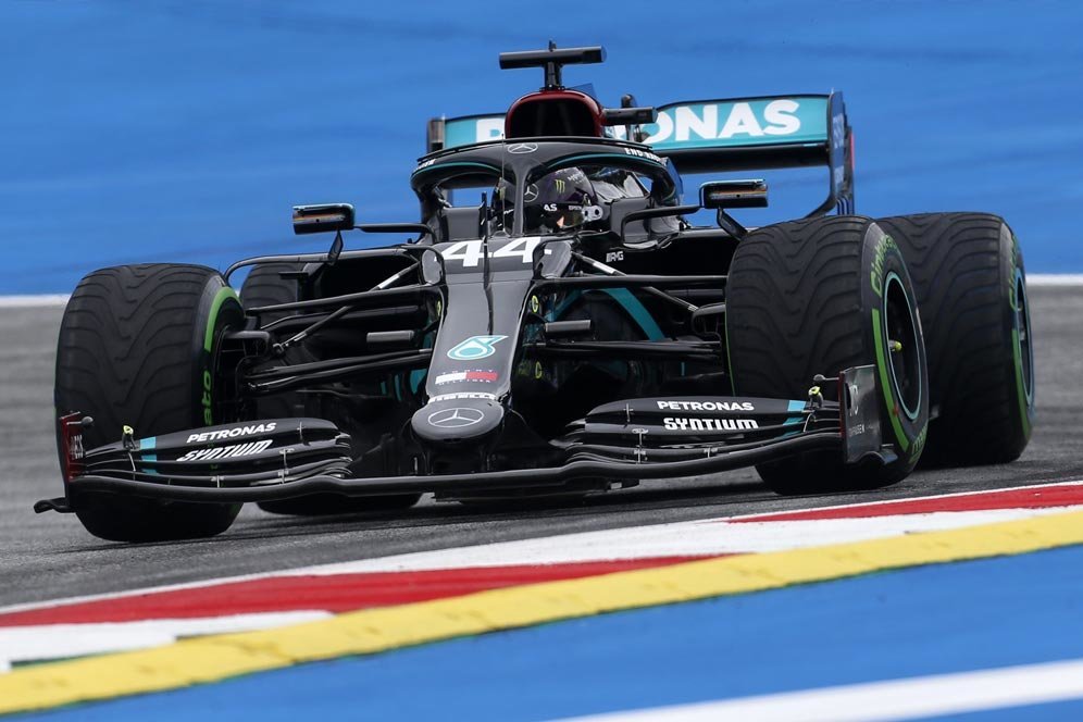 Hasil FP3 Formula 1 GP Inggris II: Lewis Hamilton Bekuk Tandem Sendiri Hasil FP3 Formula 1 GP Inggris II: Lewis Hamilton Bekuk Tandem Sendiri