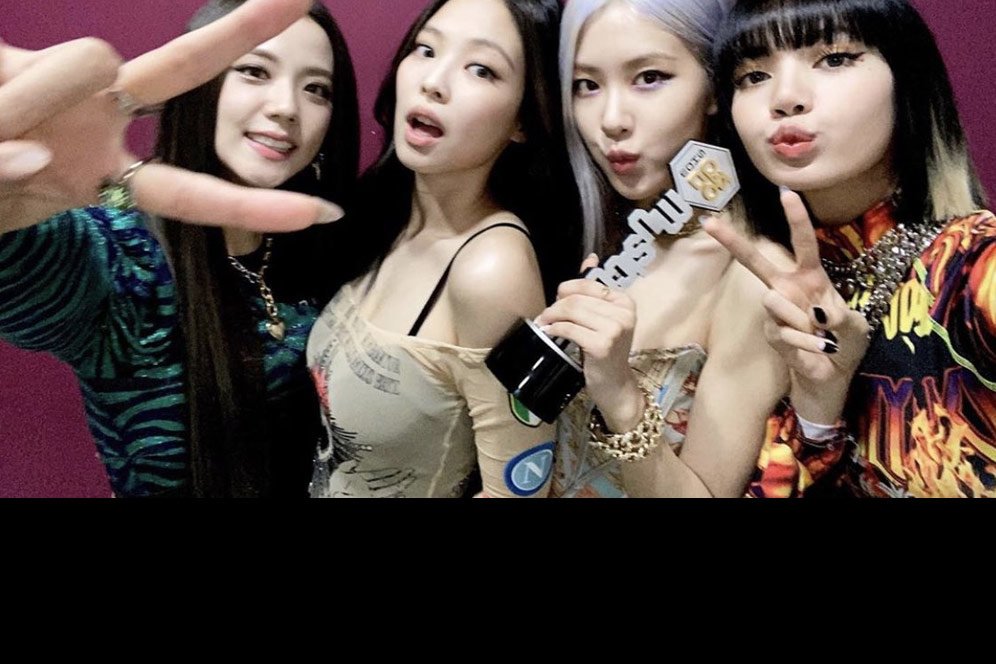 Lirik Lagu Playing With Fire - Blackpink Lirik Lagu Playing With Fire - Blackpink