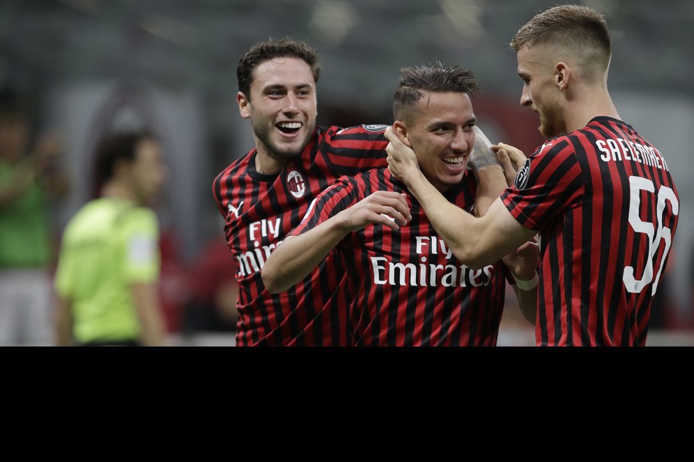 Boban Puas Lihat Milan, Sebut Rossoneri Bakal Segera Jadi Tim Top Lagi Boban Puas Lihat Milan, Sebut Rossoneri Bakal Segera Jadi Tim Top Lagi