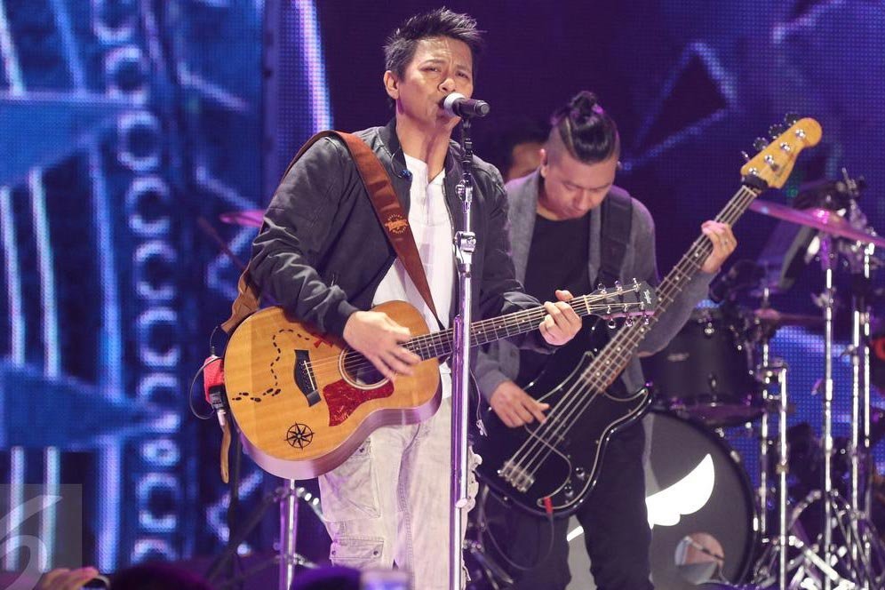 Lirik Lagu Jalani Mimpi - Noah Lirik Lagu Jalani Mimpi - Noah