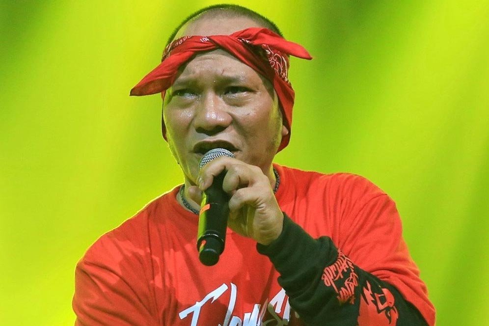 Lirik Lagu Bebas - Iwa K Lirik Lagu Bebas - Iwa K