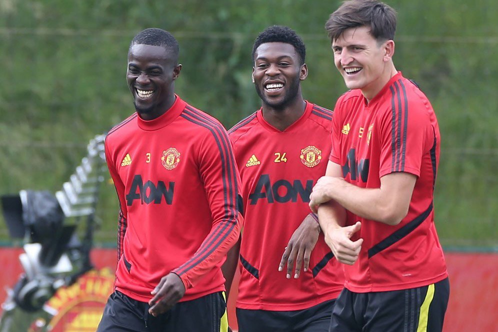 Tinggalkan Manchester United, Bek Ini Segera Gabung Klub Jerman Tinggalkan Manchester United, Bek Ini Segera Gabung Klub Jerman