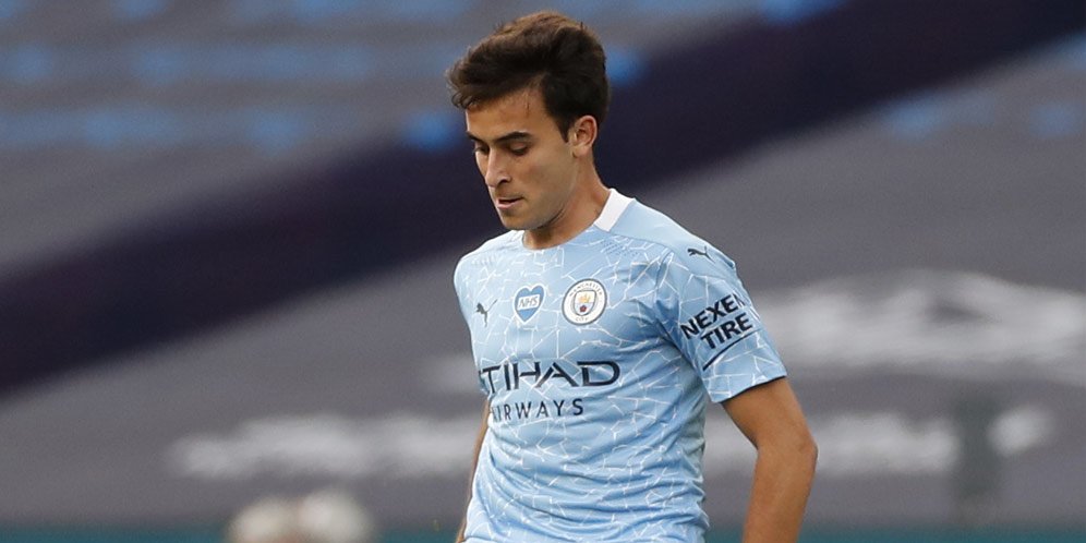 Eric Garcia (c) AP Photo