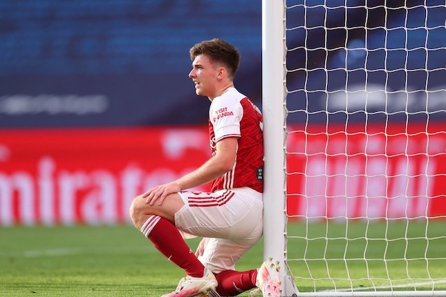 Bek kiri - Kieran Tierney