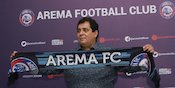 Pelatih Arema FC Terpikat Kelezatan Nasi Goreng Pelatih Arema FC Terpikat Kelezatan Nasi Goreng