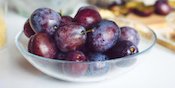 Ragam Manfaat Buah Plum untuk Tubuh, Bantu Turunkan Kolesterol Ragam Manfaat Buah Plum untuk Tubuh, Bantu Turunkan Kolesterol