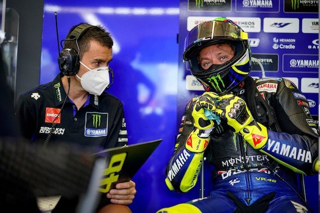 Heran Sang Crew Chief Terlihat Syok Heran Sang Crew Chief Terlihat Syok