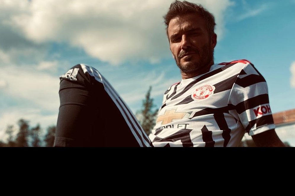 Jersey Ke-3 MU yang 'Aneh' Jadi Keren Dipakai Beckham, Netizen: Dia Pakai Baju Partai Juga Keren