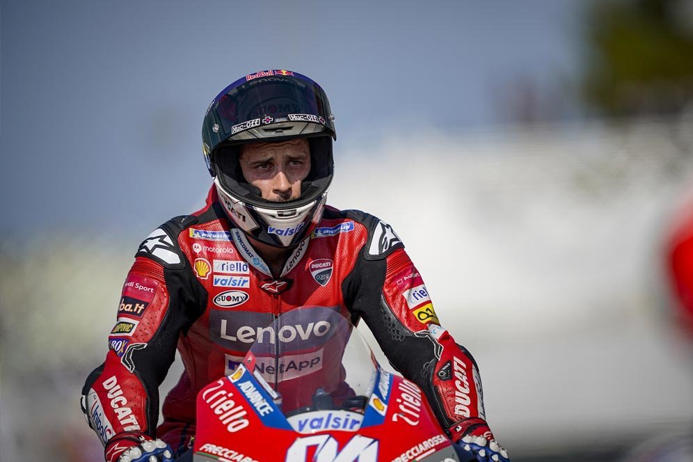 Andrea Dovizioso Tertawa Heran Masih Pimpin Klasemen MotoGP Andrea Dovizioso Tertawa Heran Masih Pimpin Klasemen MotoGP