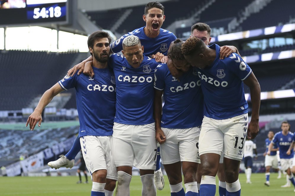 Memuji Trio Lini Depan Everton: Richarlison, Calvert-Lewin, James Rodriguez Memuji Trio Lini Depan Everton: Richarlison, Calvert-Lewin, James Rodriguez