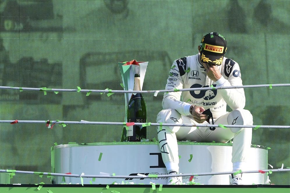 Lewati 18 Bulan yang Berat, Pierre Gasly Sulit Percaya Menangi F1 GP Italia Lewati 18 Bulan yang Berat, Pierre Gasly Sulit Percaya Menangi F1 GP Italia