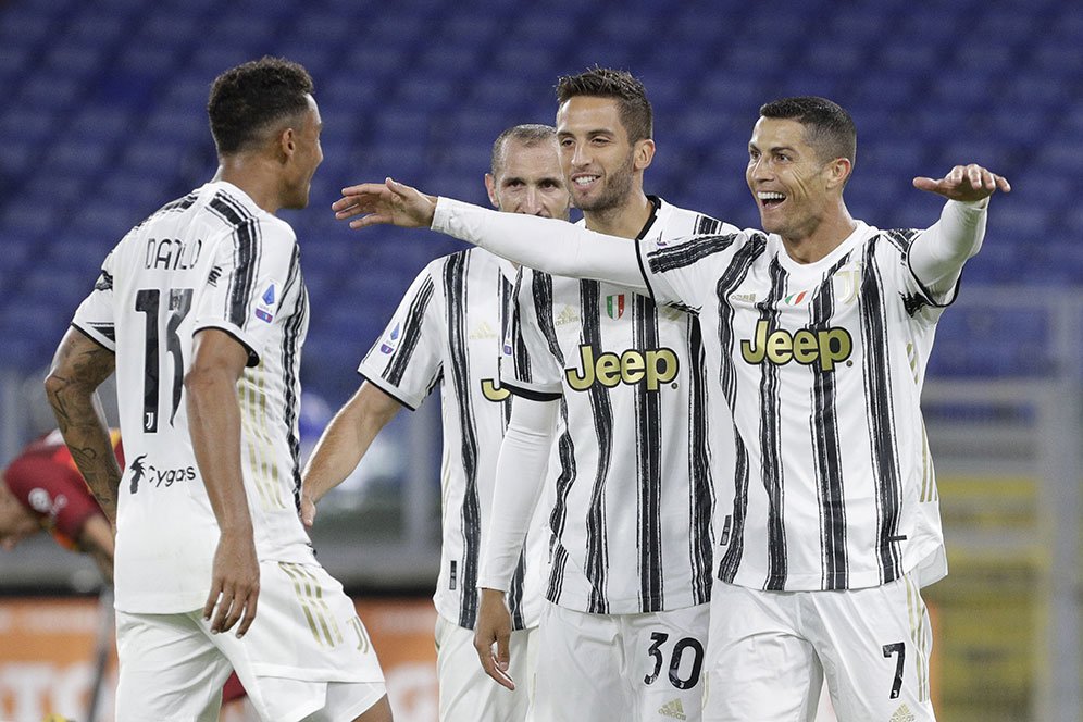 Termasuk Cristiano Ronaldo, 7 Pemain Juventus Langgar Aturan dengan Tinggalkan Isolasi Termasuk Cristiano Ronaldo, 7 Pemain Juventus Langgar Aturan dengan Tinggalkan Isolasi
