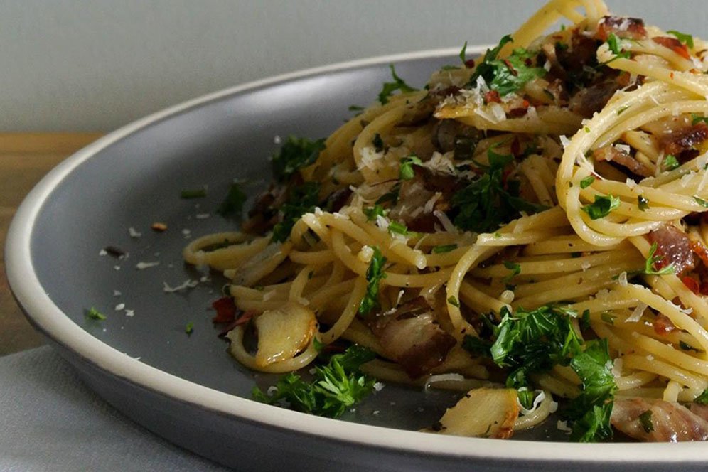 4 Resep Masakan Spaghetti Mudah, Praktis, Enak 4 Resep Masakan Spaghetti Mudah, Praktis, Enak