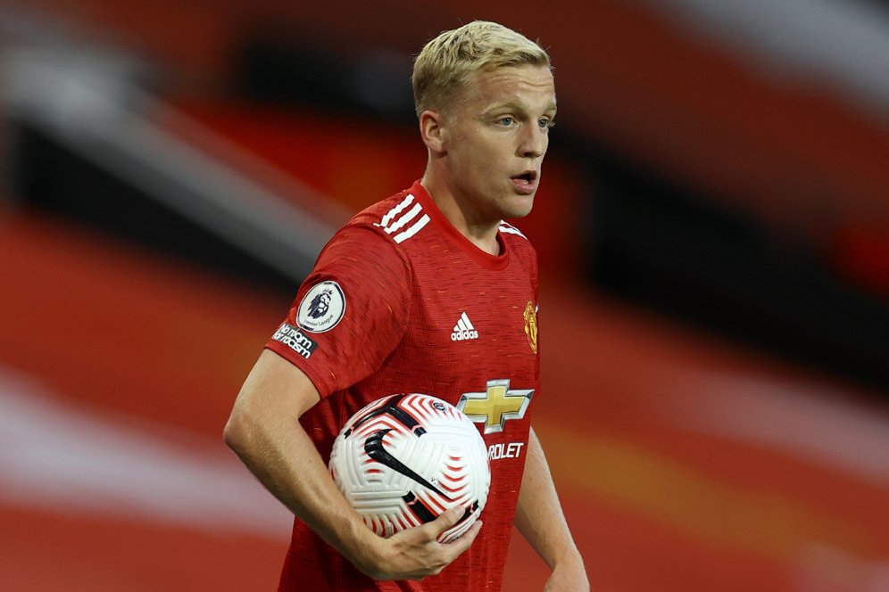 Tentang Donny van de Beek yang Selalu Tampak Ketakutan Saat Turun ke Lapangan