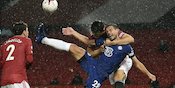 Tentang 'Pelukan' Maguire Terhadap Azpilicueta, Eks Chelsea: 100 Persen Penalti!