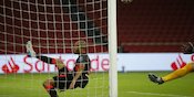 Pemain Terbaik EPL 2020 Bukan Fernandes Atau Son Heung-min, Tapi Fabinho, Sepakat? Pemain Terbaik EPL 2020 Bukan Fernandes Atau Son Heung-min, Tapi Fabinho, Sepakat?