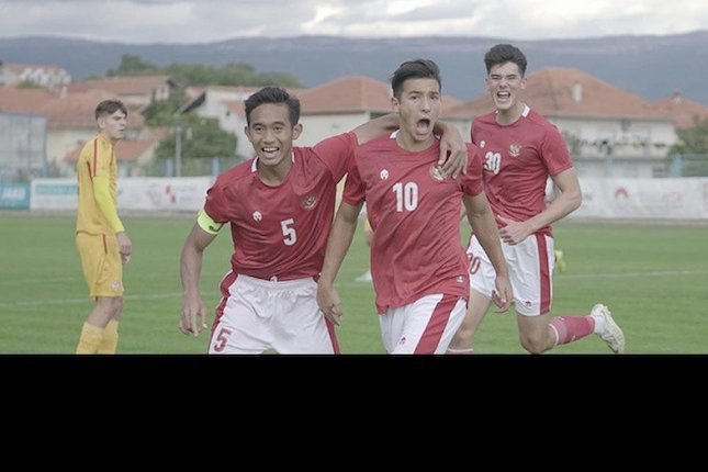 Tak Mau Menyerah Tak Mau Menyerah