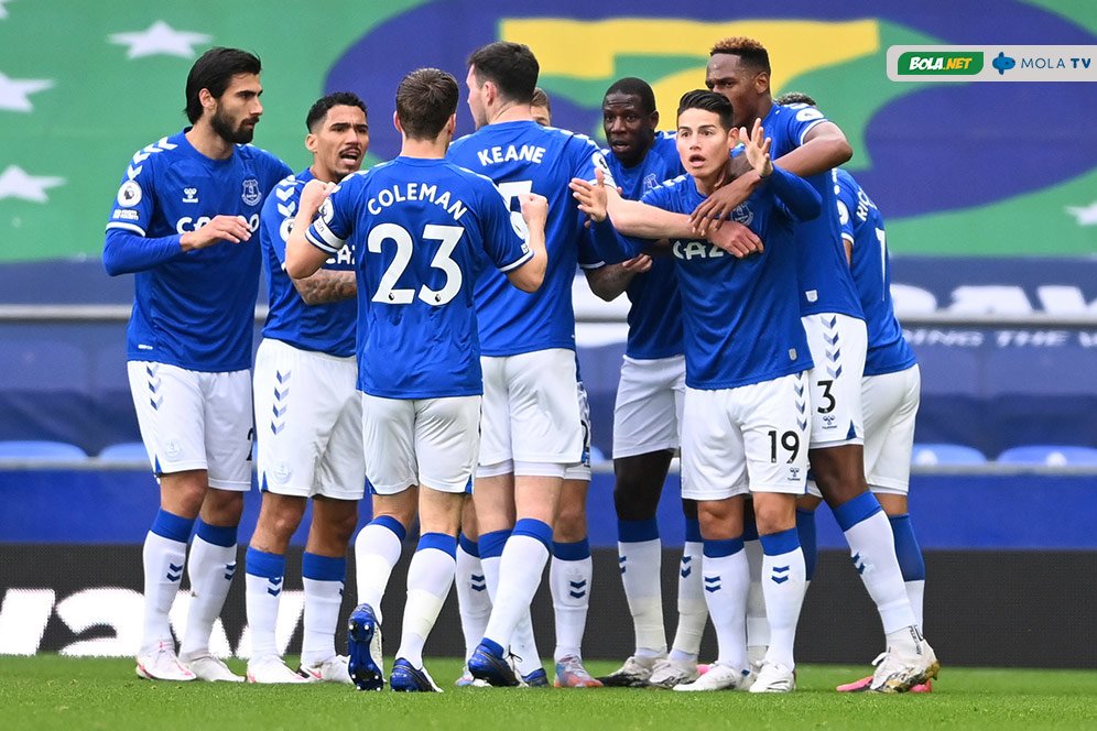 Everton vs Liverpool Berakhir Imbang 2-2, Netizen: eVARton Everton vs Liverpool Berakhir Imbang 2-2, Netizen: eVARton