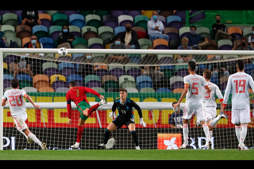 Hasil Pertandingan Portugal vs Spanyol: Skor 0-0 Hasil Pertandingan Portugal vs Spanyol: Skor 0-0